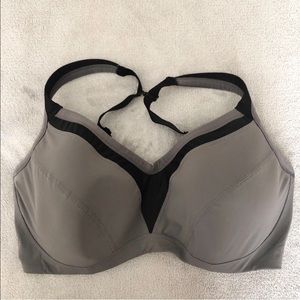 Plus Sise Sports Bra